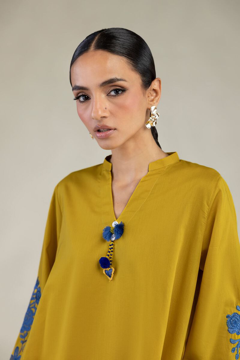 Embroidered | Cambric | Floral Cambric Kurta | USD 35.00