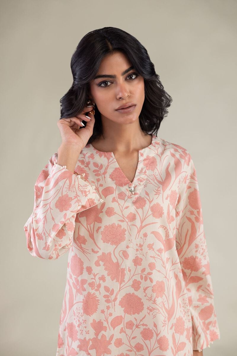 Embroidered | Cambric | Floral Cambric Kurta | USD 35.00