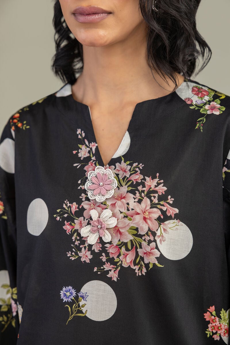 Embroidered | Cambric | Black Cambric Kurta | USD 30.00