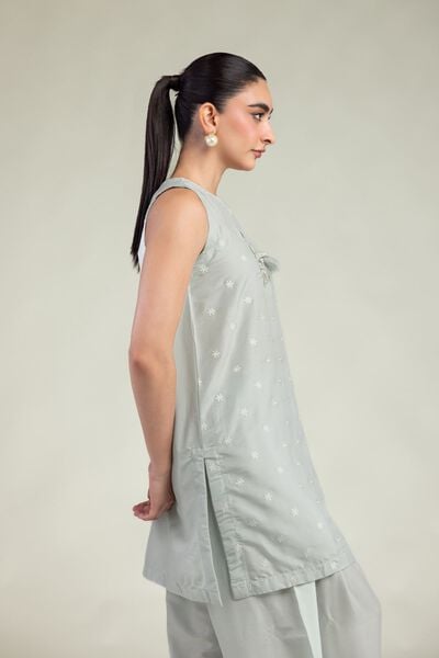 Embroidered | Arabic Lawn | Lawn Sleeveless Kurta | USD 35.00