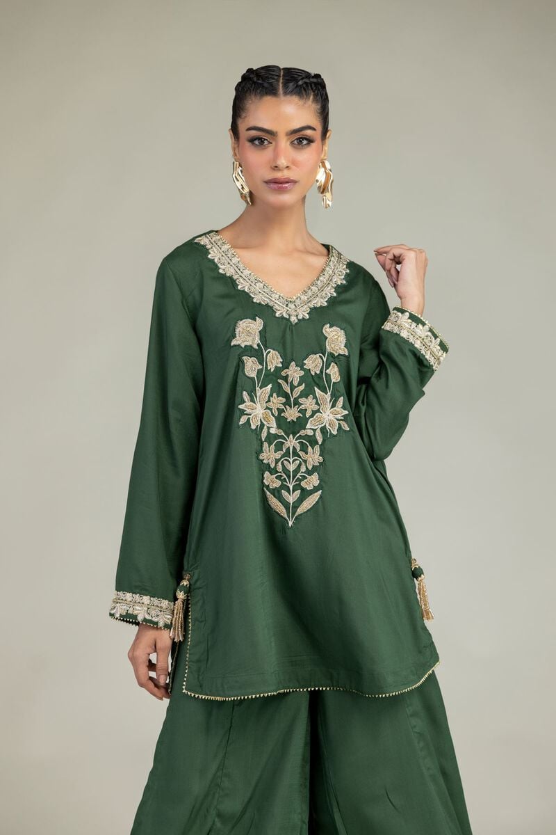 Embroidered | Raw Silk | Floral Green Kurta | USD 60.00