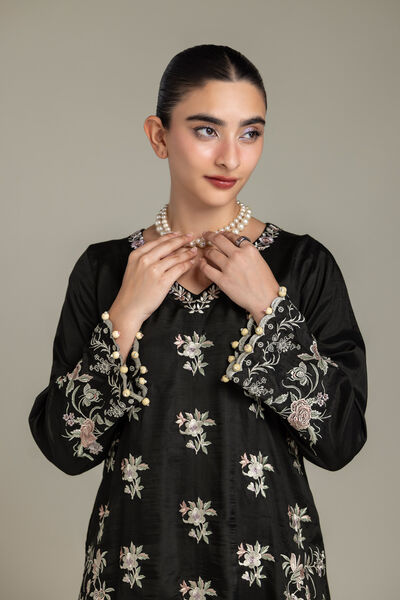 Embroidered | Raw Silk | Black Silk Kurta | USD 70.00