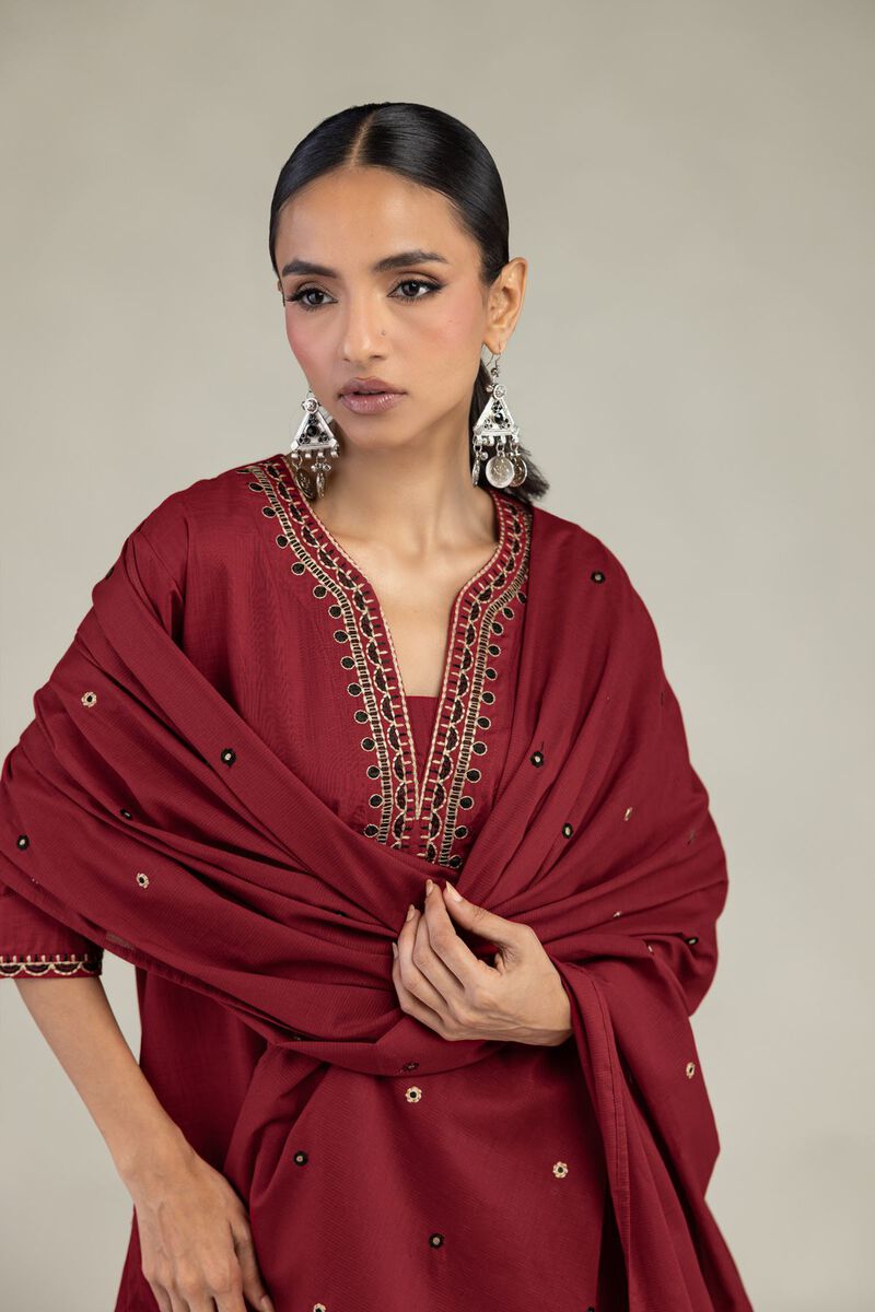Textured Lawn | Embroidered | Maroon Lawn Dupatta | USD 35.00