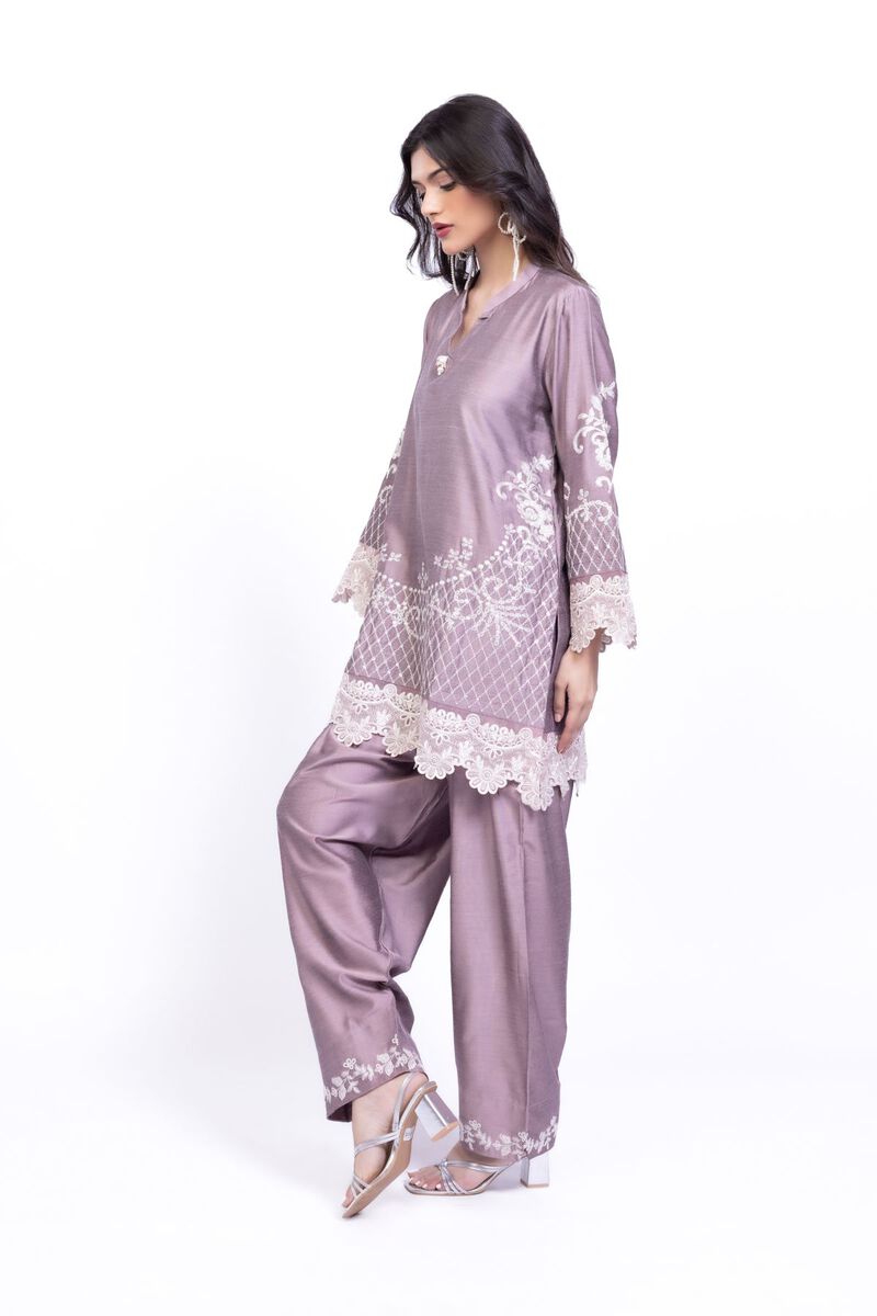 Embroidered | Raw Silk | Kurta | USD 55.00