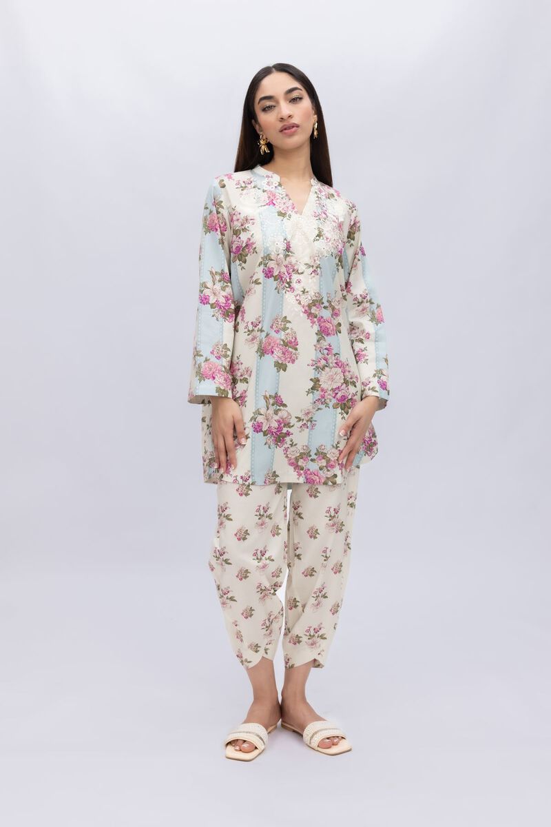 https://us.khaadi.com/dw/image/v2/BJTG_PRD/on/demandware.static/-/Sites-khaadi-master-catalog/default/dw0a7539d2/images/hi-res/25-05e64-02ta_multi_1.jpg?sw=800&sh=1200