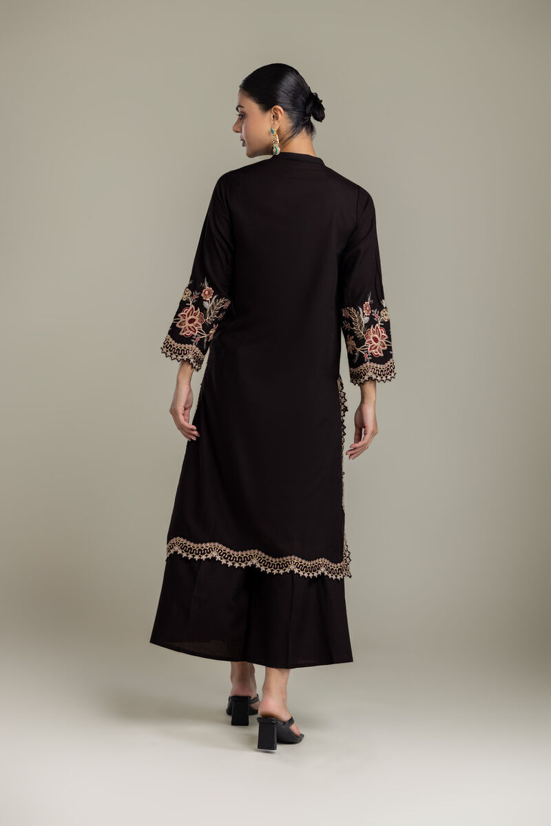 Embroidered | Raw Silk | Floral Black Kurta | USD 80.00