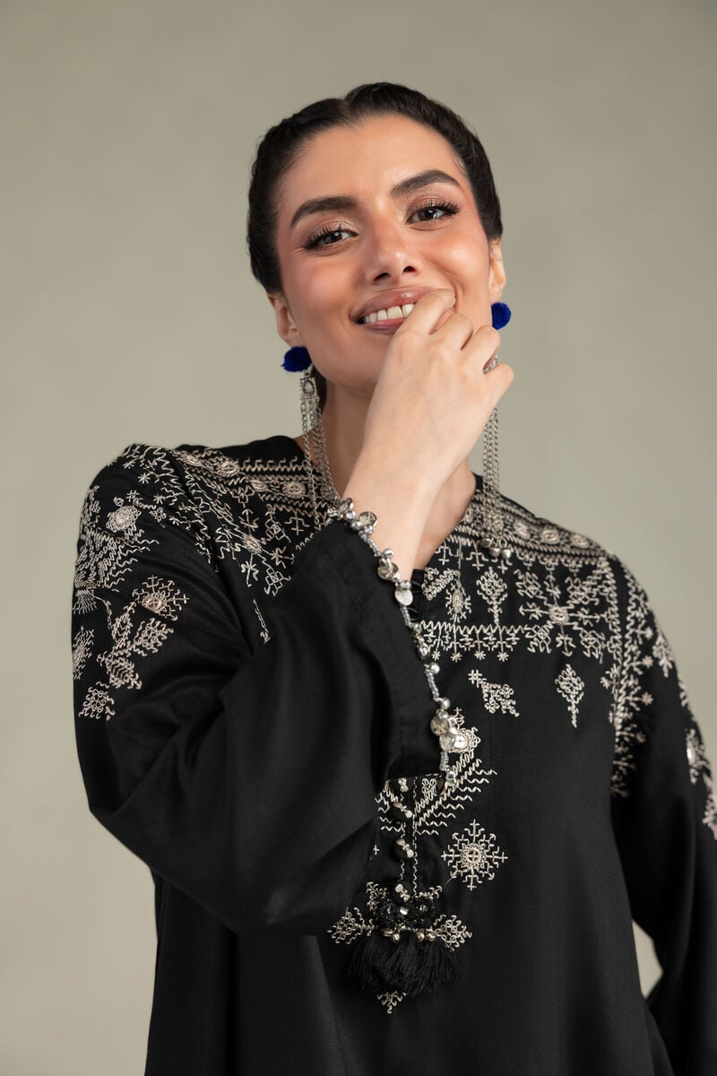Embroidered | Raw Silk | Short Silk Kurta | USD 60.00