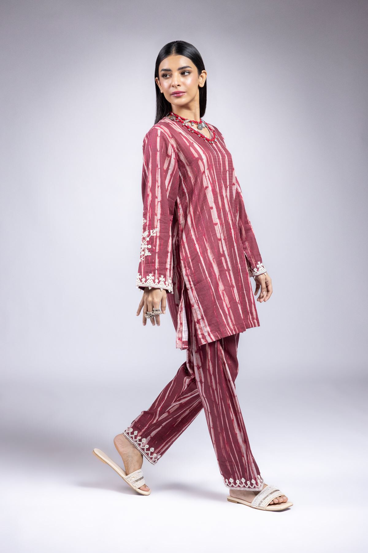 Buy Pants | 6.00 USD | 25-04E44-02BA-VG_MULTI | Khaadi United States