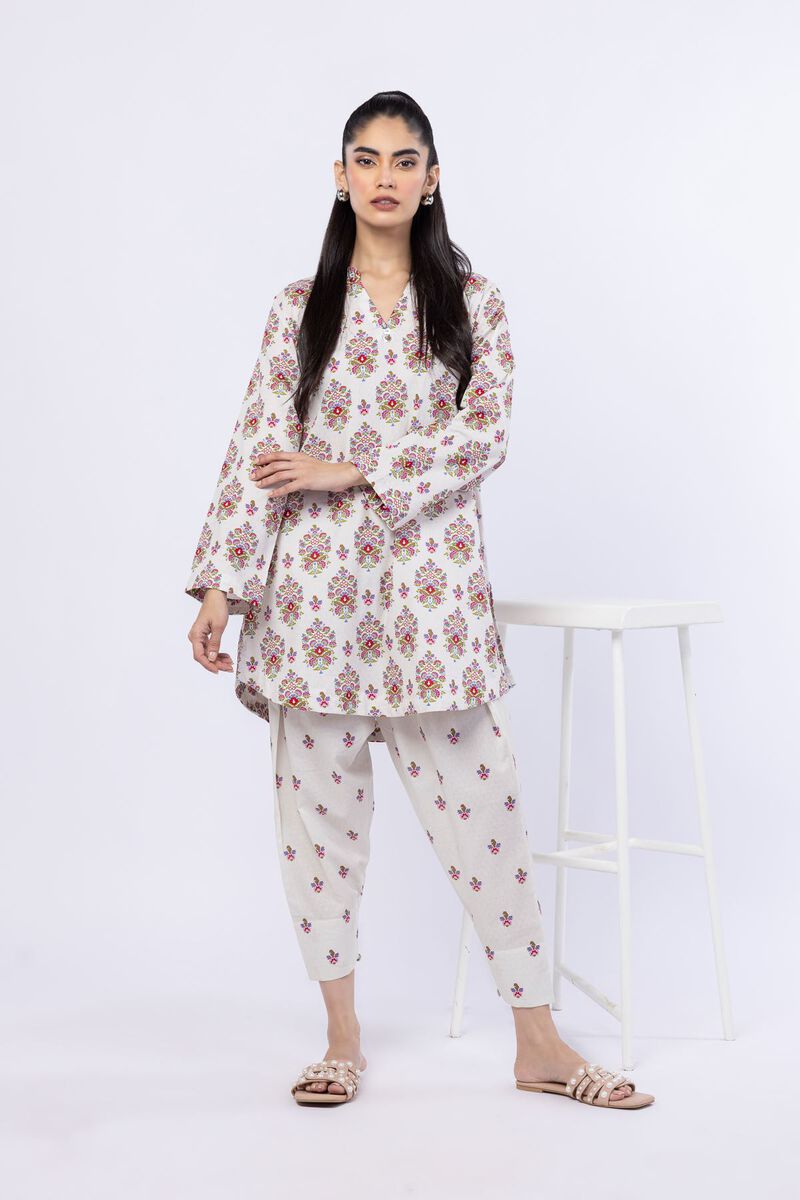 https://us.khaadi.com/dw/image/v2/BJTG_PRD/on/demandware.static/-/Sites-khaadi-master-catalog/default/dw0e528085/images/hi-res/otd4-ex25-01ta_multi_1.jpg?sw=800&sh=1200