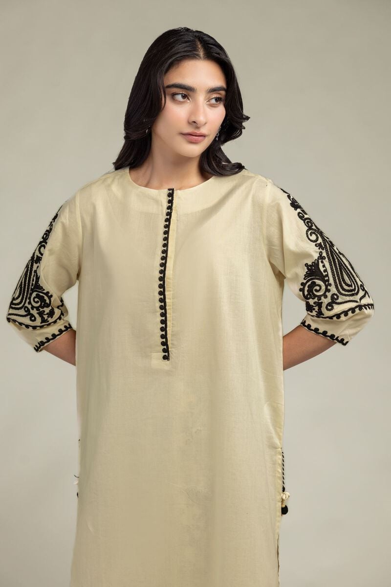 Embroidered | Cambric | Beige Round-Neck Kurta | USD 45.00