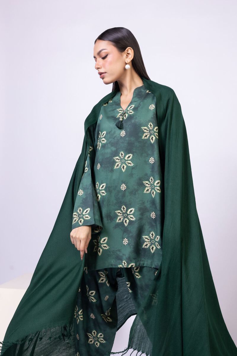 Dyed | Acrylic | Shawl | USD 15.00