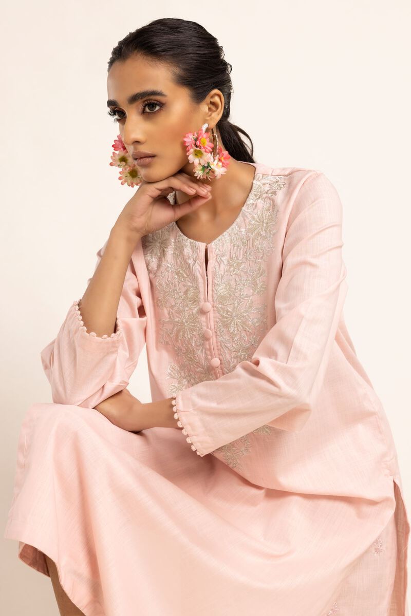  | Kurta | Embroidered | null