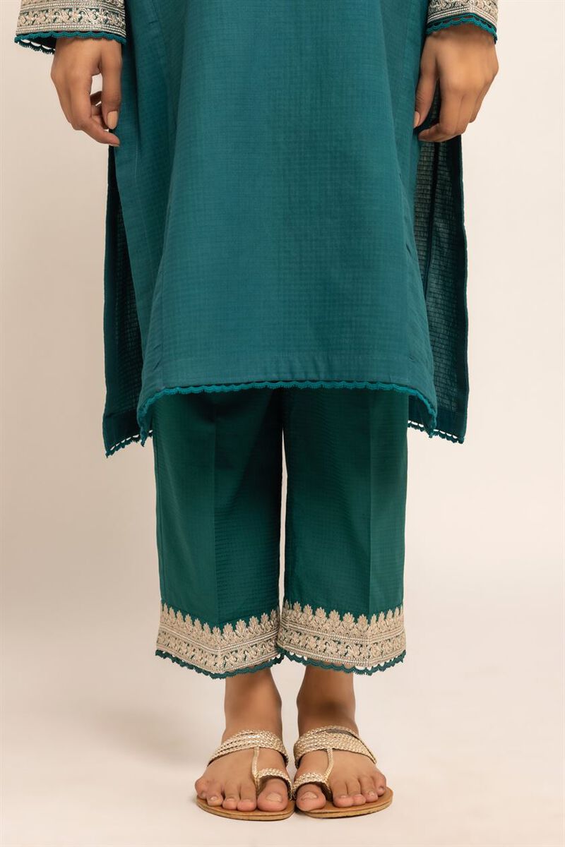  | Pants | Embroidered | null