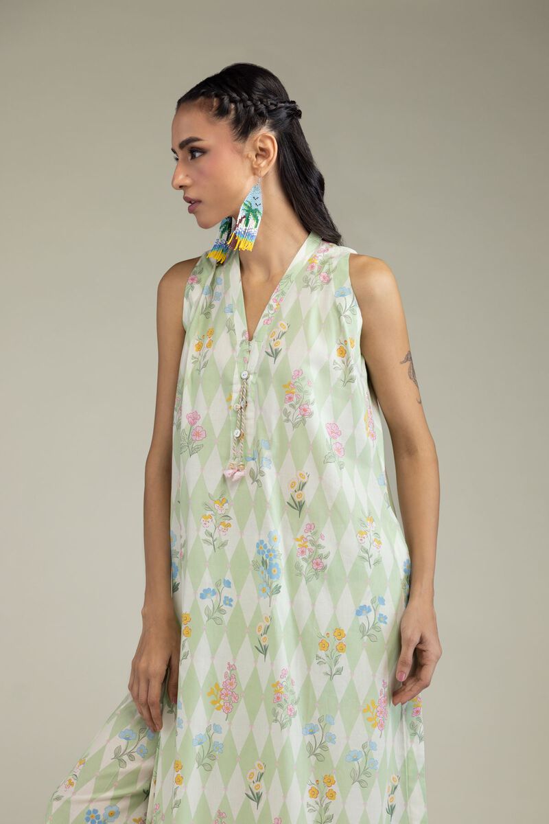 Printed | Cambric | Sleeveless Floral Kurta | USD 24.50