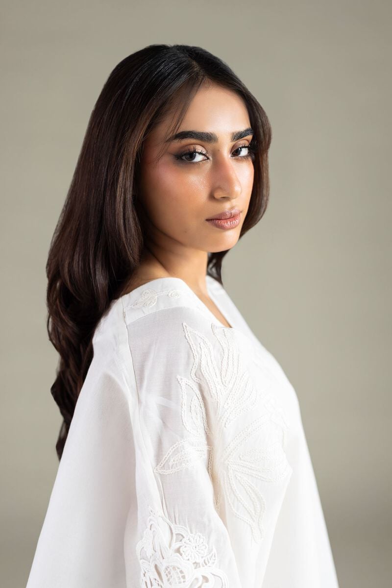 Embroidered | Mesuri | Blouse | USD 17.50