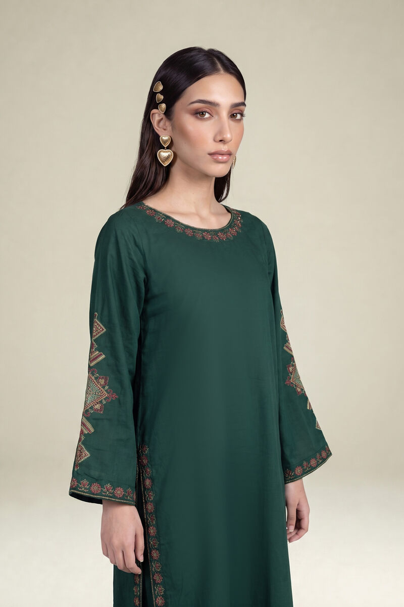 Embroidered | Cambric | Green Cambric Kurta | USD 40.00