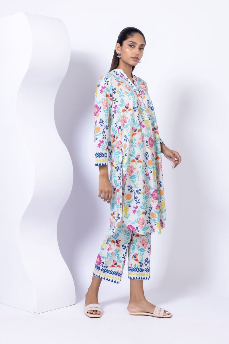 https://us.khaadi.com/dw/image/v2/BJTG_PRD/on/demandware.static/-/Sites-khaadi-master-catalog/default/dw14db9cbf/images/hi-res/25-01ex7-01ba_multi_1.jpg?sw=800&sh=1200