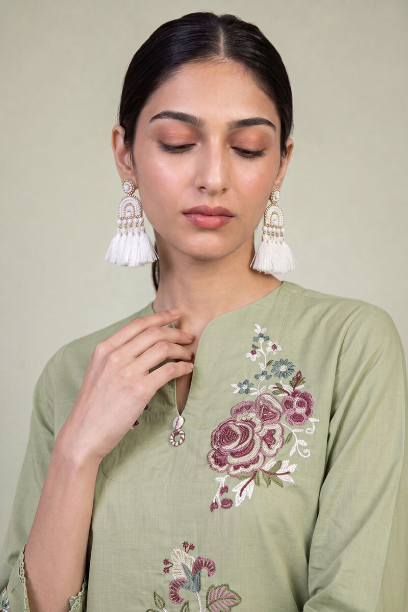 Embroidered | Cambric | Floral Cambric Kurta | USD 55.00