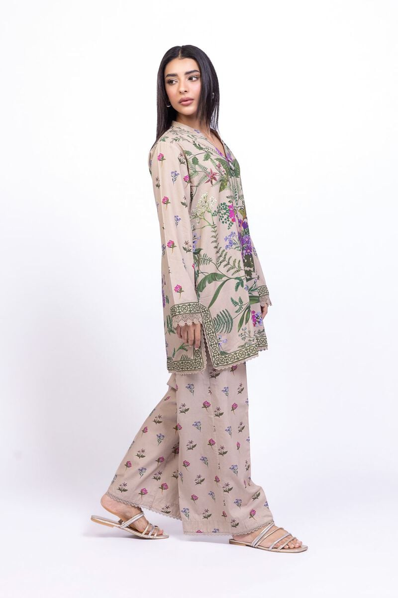 https://us.khaadi.com/dw/image/v2/BJTG_PRD/on/demandware.static/-/Sites-khaadi-master-catalog/default/dw159bc52d/images/hi-res/25-09-10e3-07bb_multi_1.jpg?sw=800&sh=1200