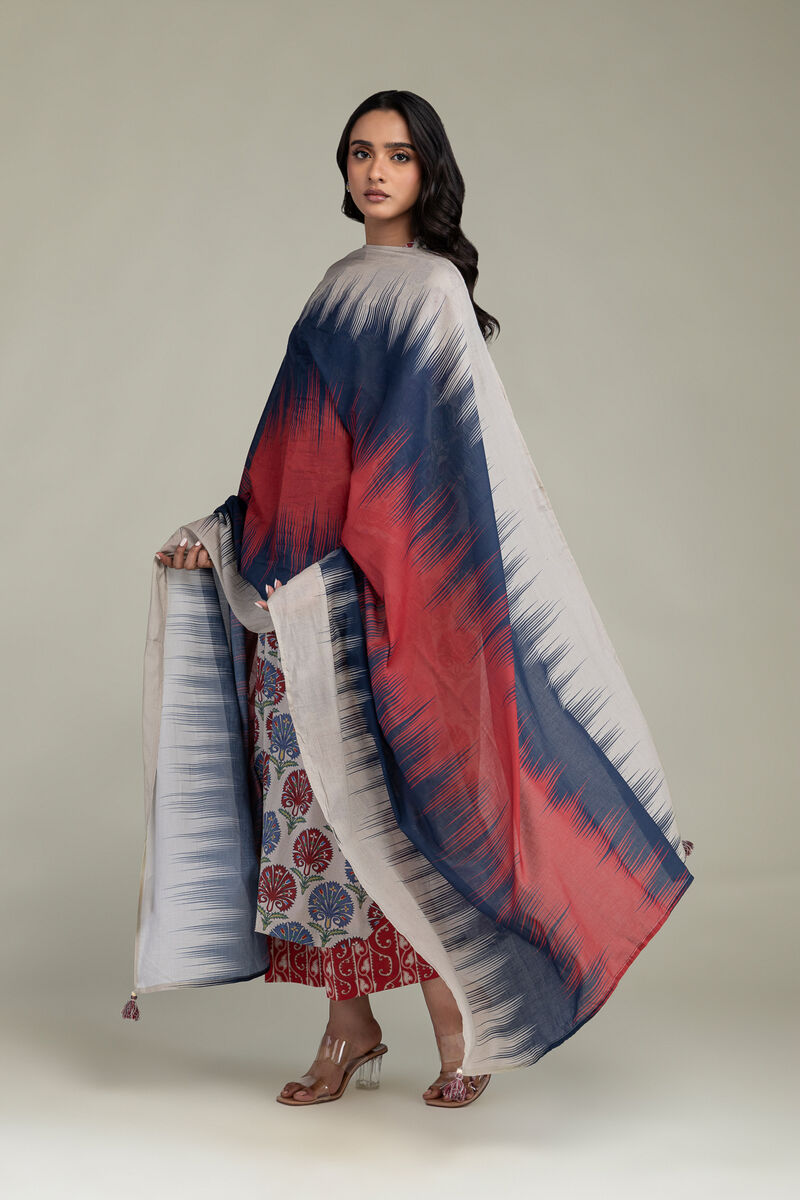 https://us.khaadi.com/dw/image/v2/BJTG_PRD/on/demandware.static/-/Sites-khaadi-master-catalog/default/dw15ab4719/images/hi-res/1-26-303-c-i1_multi_1.jpg?sw=800&sh=1200