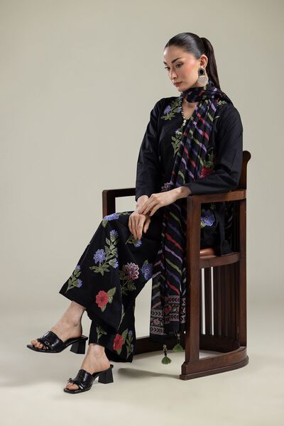 Embroidered | Lawn | Black Lawn Dupatta | USD 25.00