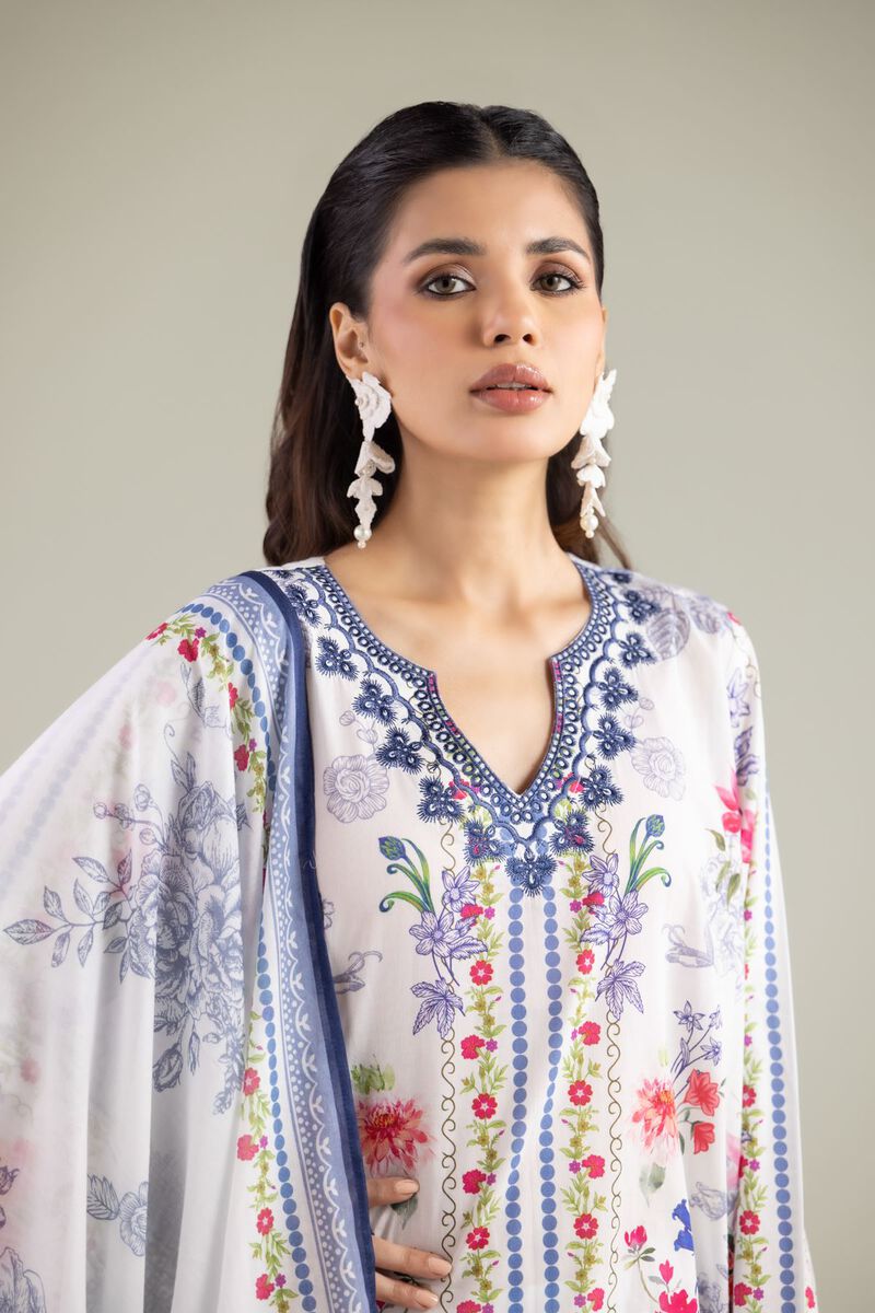 Embroidered | Lawn | Fabrics 3 Piece | null