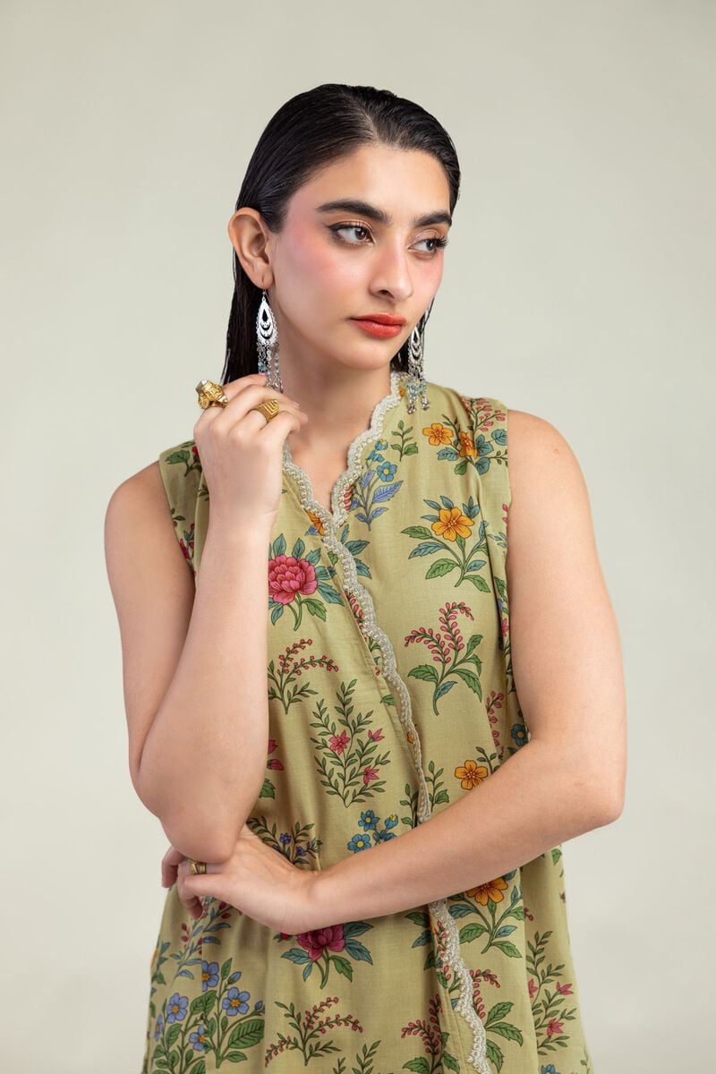 Embroidered | Raw Silk | Silk Sleeveless Kurta | USD 40.00