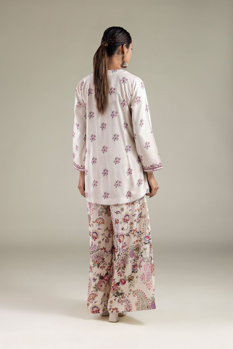 Embroidered | Viscose | Floral V-Neck Kurta | USD 35.00