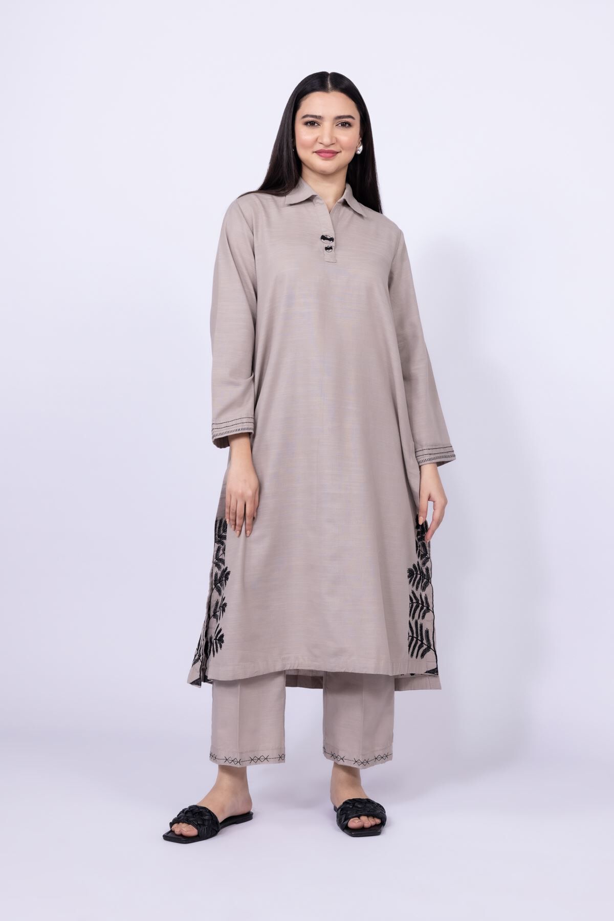 Shop Pakistani Ethnic Clothes for Women