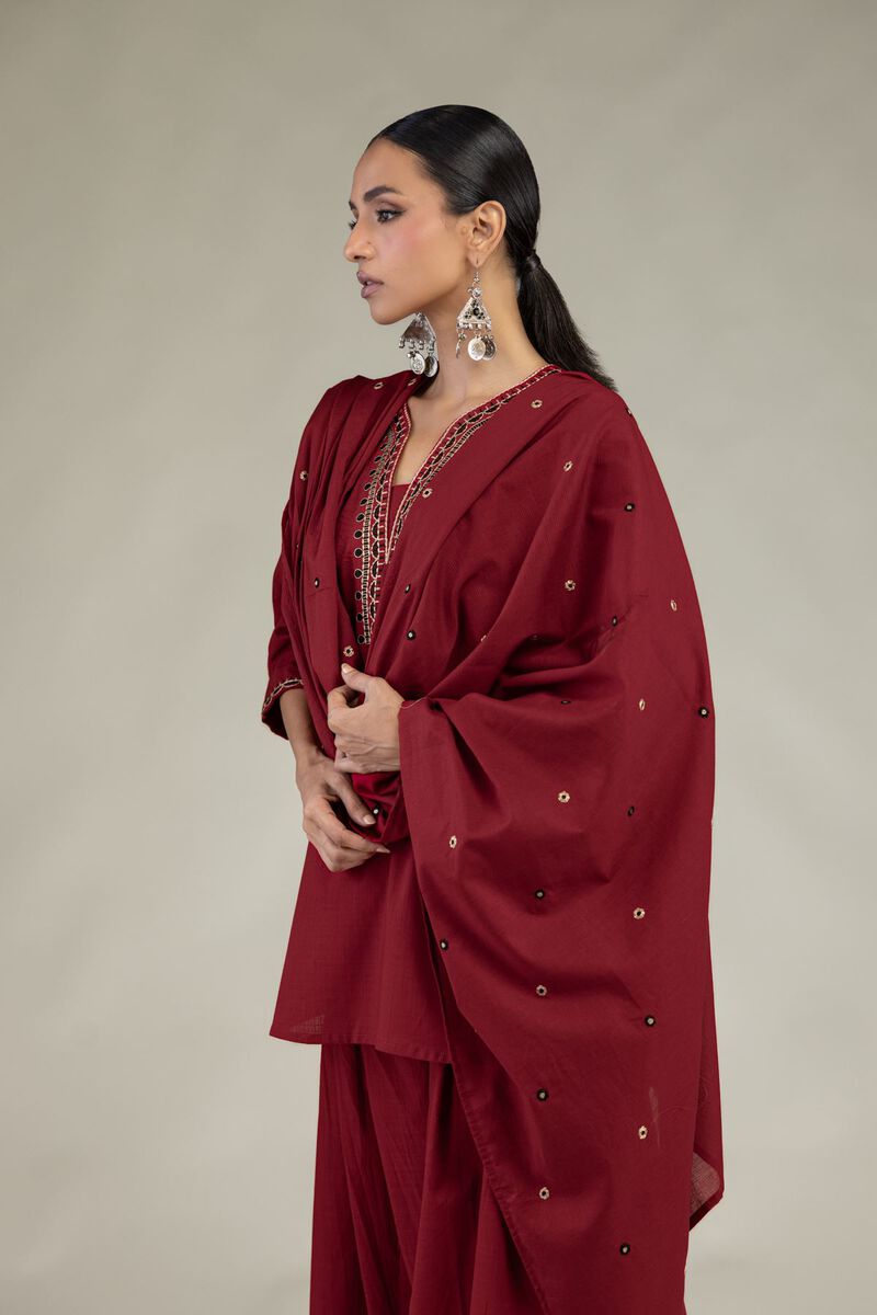 Textured Lawn | Embroidered | Maroon Lawn Dupatta | USD 35.00