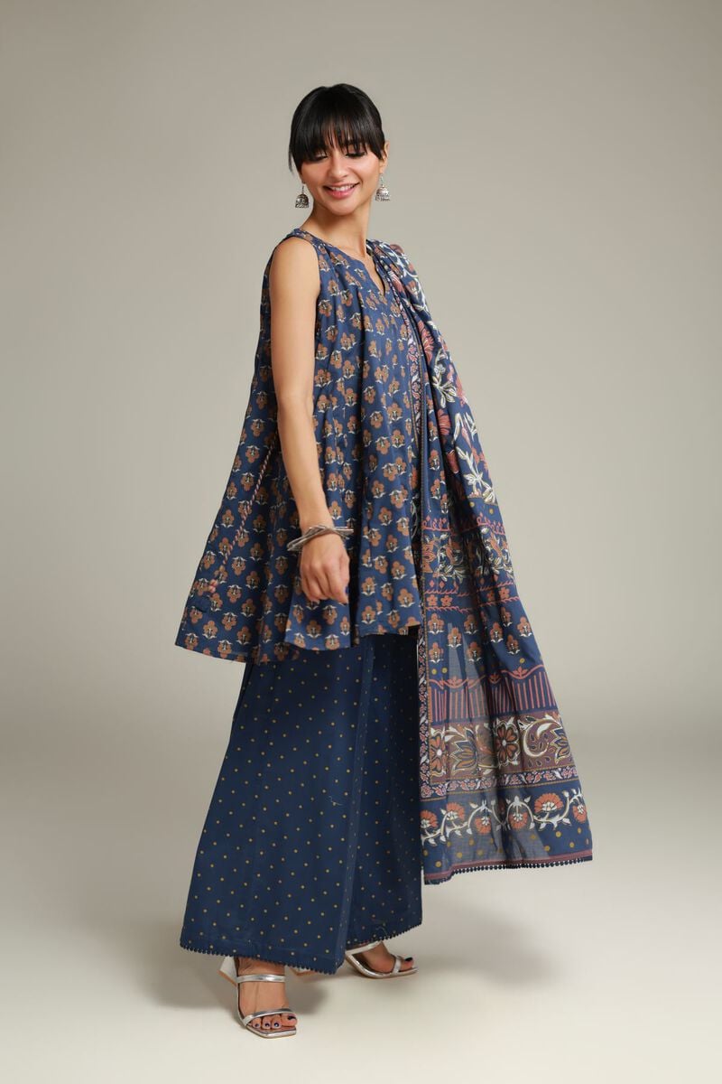 https://us.khaadi.com/dw/image/v2/BJTG_PRD/on/demandware.static/-/Sites-khaadi-master-catalog/default/dw1ad8bfa6/images/hi-res/1-26-228-b-g1_multi_1.jpg?sw=800&sh=1200