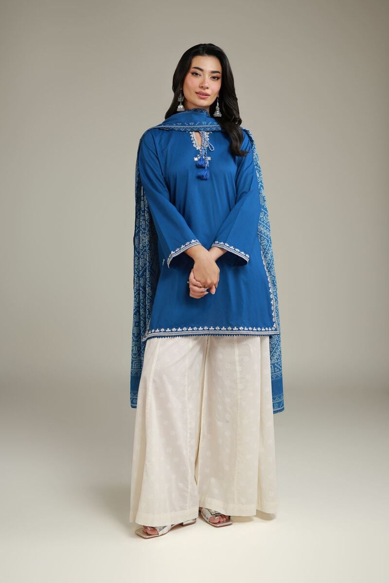 https://us.khaadi.com/dw/image/v2/BJTG_PRD/on/demandware.static/-/Sites-khaadi-master-catalog/default/dw1b421106/images/hi-res/1-26-120-b-c_multi_1.jpg?sw=800&sh=1200