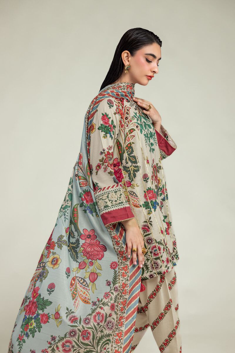 https://us.khaadi.com/dw/image/v2/BJTG_PRD/on/demandware.static/-/Sites-khaadi-master-catalog/default/dw1b46b803/images/hi-res/2-26-201-c-b_multi_1.jpg?sw=800&sh=1200