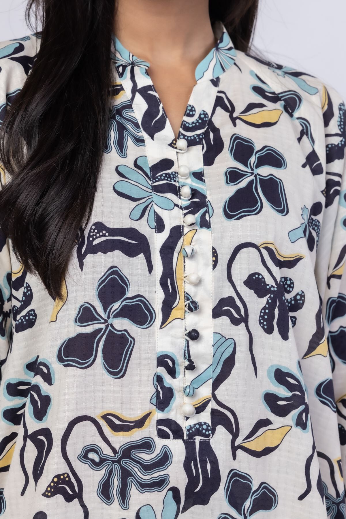 Buy Kurta | 0.0 N/A | 25-08-8E3-03TA-VG_MULTI | Khaadi United States