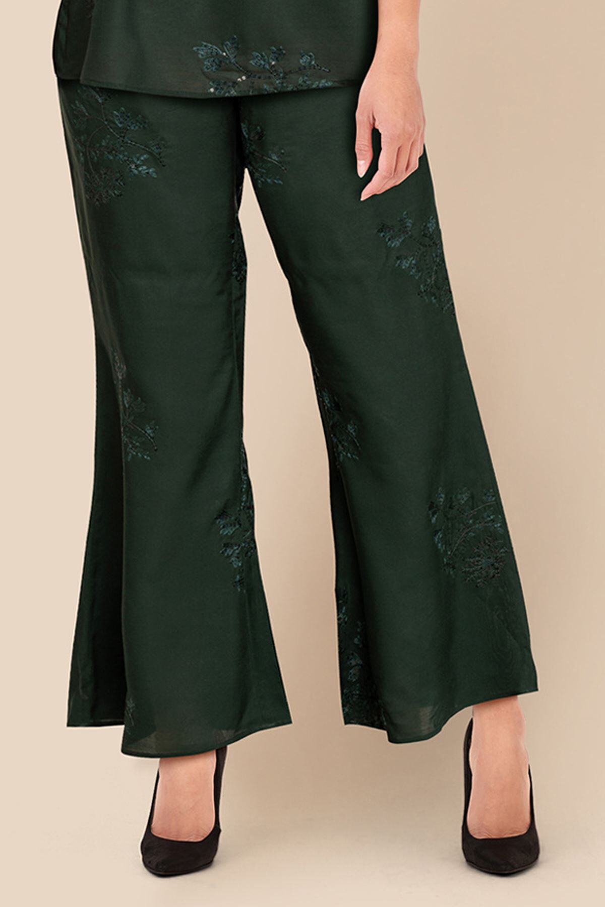 Khaadi embroidered trousers cheap