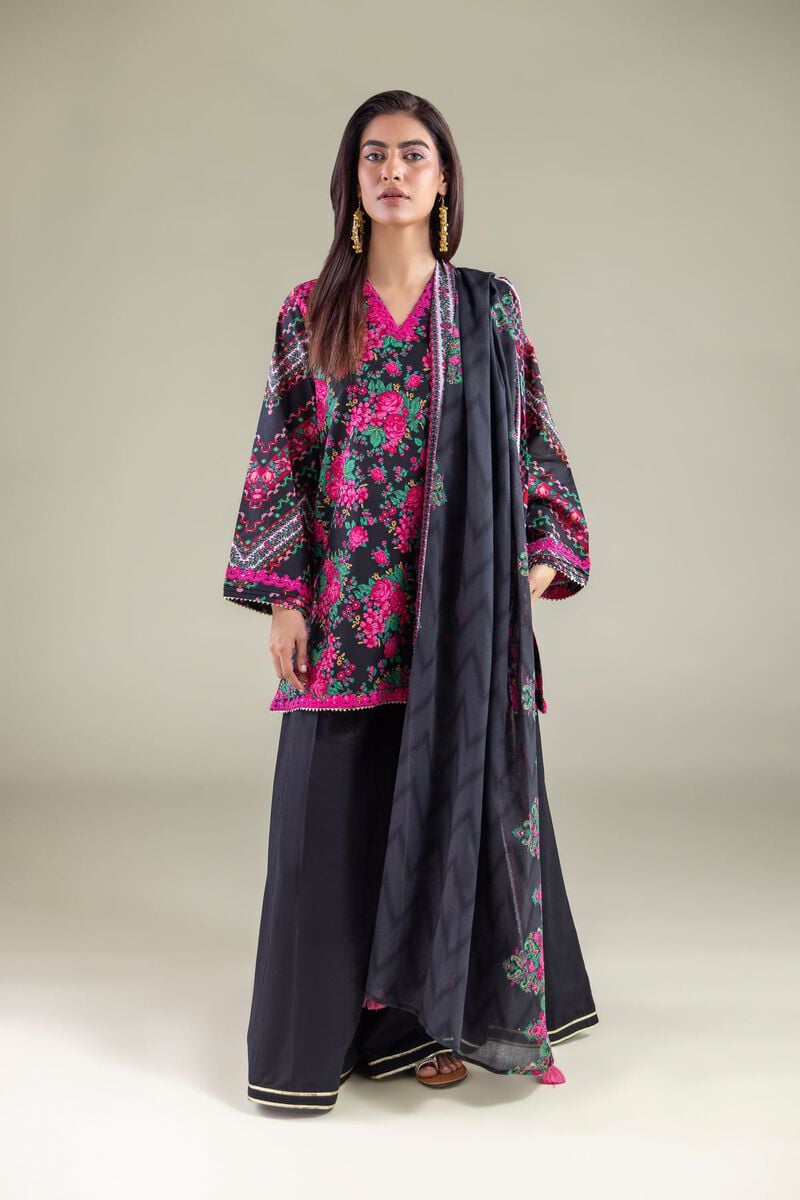 https://us.khaadi.com/dw/image/v2/BJTG_PRD/on/demandware.static/-/Sites-khaadi-master-catalog/default/dw1df78d45/images/hi-res/1-26-122-b-c_multi_1.jpg?sw=800&sh=1200