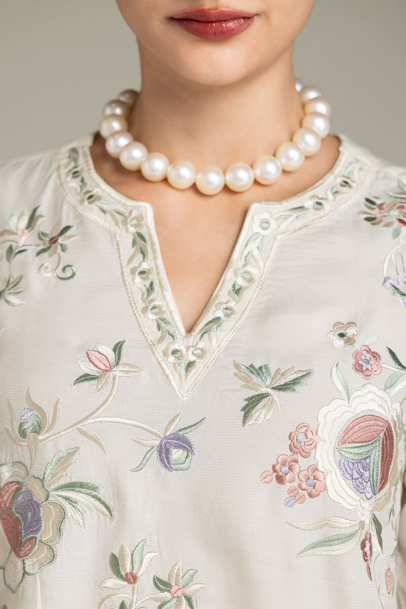 Embroidered | Raw Silk | Off-White Silk Kurta | USD 70.00
