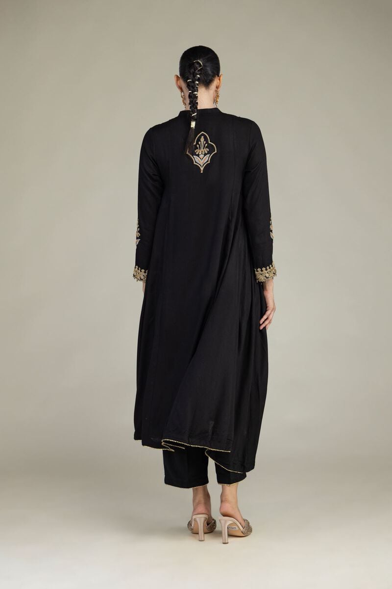 Embroidered | Raw Silk | Black Longline Kurta | USD 60.00