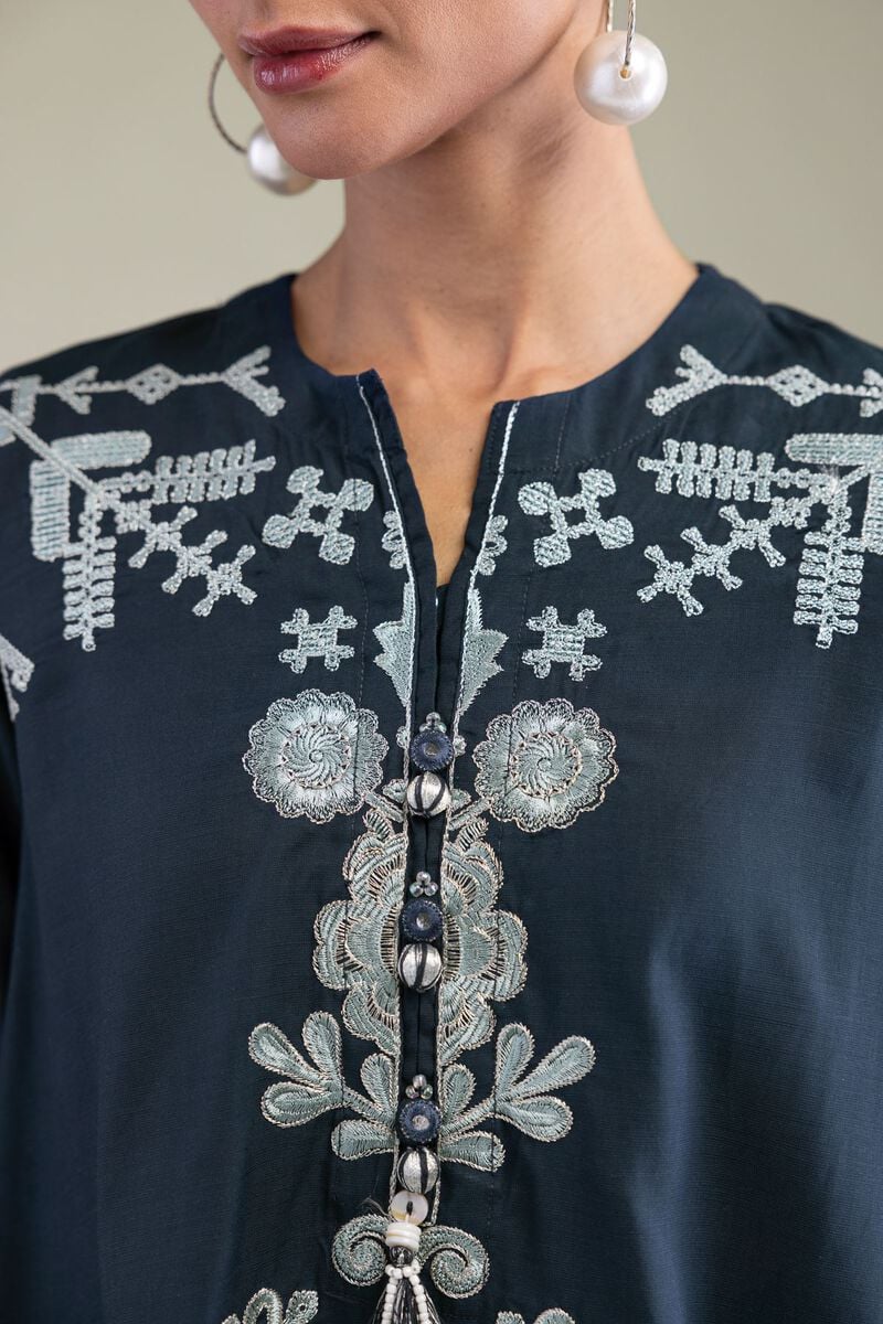 Embroidered | Raw Silk | Floral Navy Kurta | USD 40.00