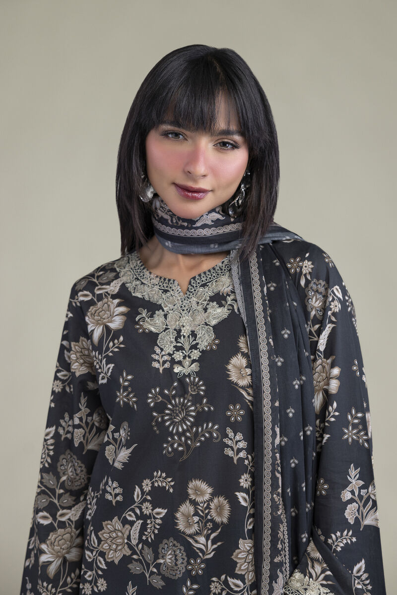 Embroidered | Lawn | Lawn 3-Piece Tailored | USD 70.00