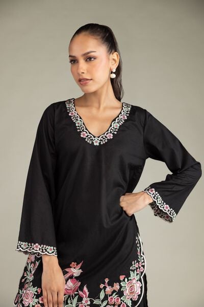 Embroidered | Cambric | Black Cambric Kurta | USD 45.00