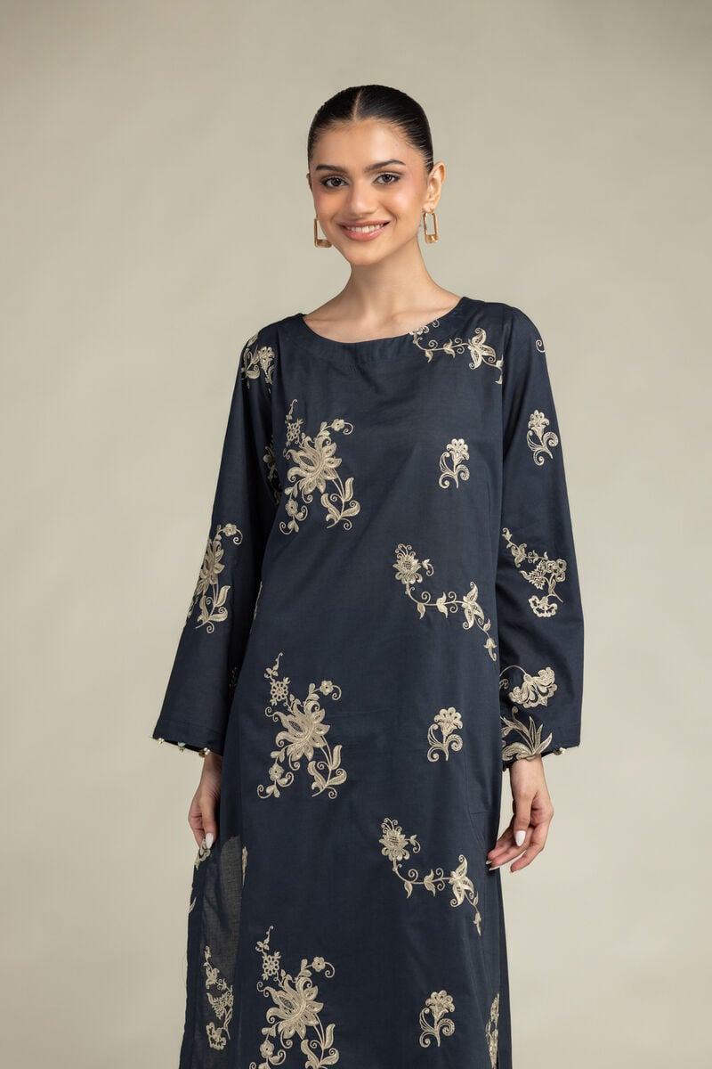 Embroidered | Cambric | Cambric Longline Kurta | USD 45.00