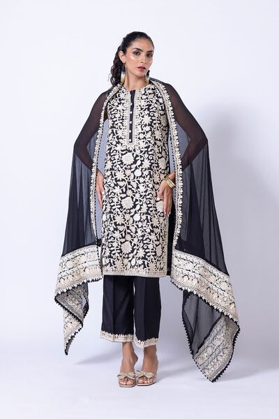  | Kurta | Embroidered | USD 100.00