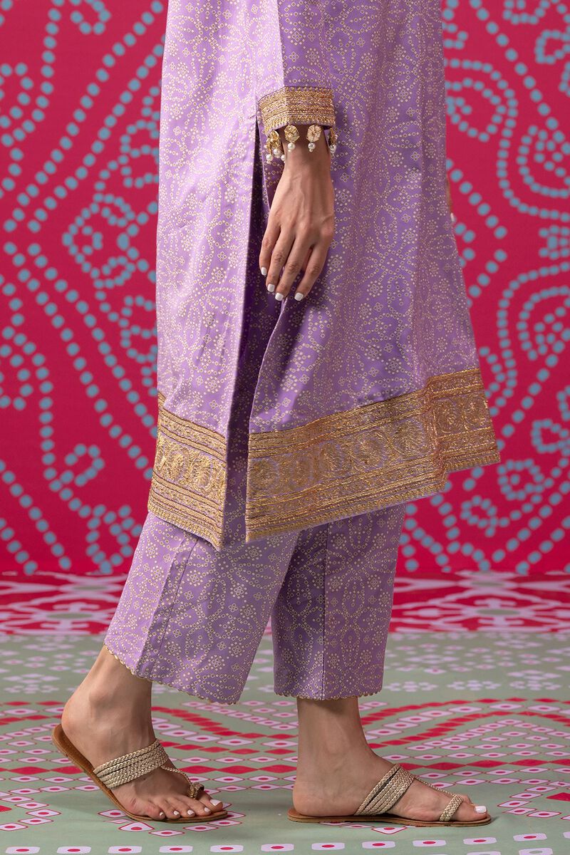  | Pants | Embroidered | null