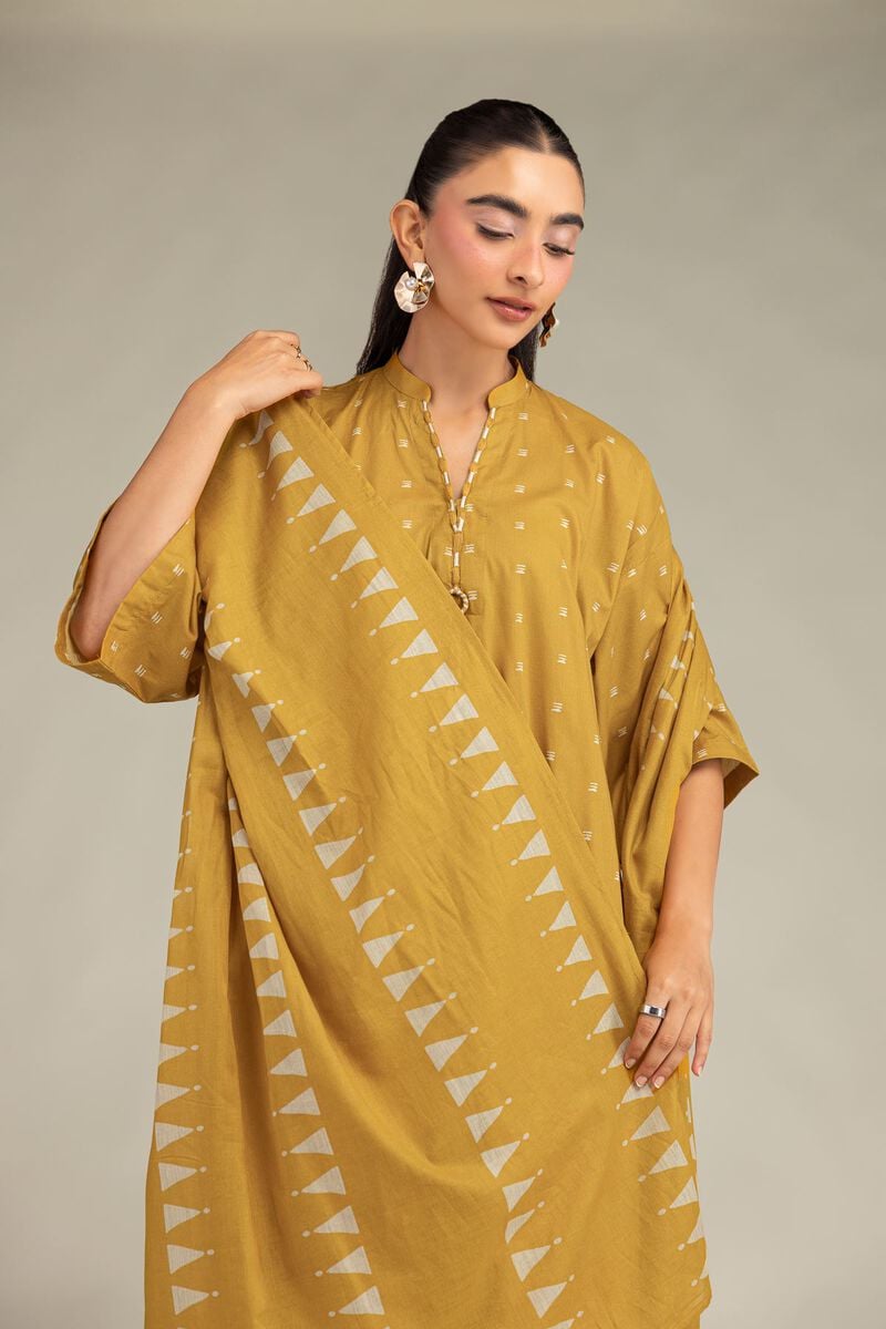 https://us.khaadi.com/dw/image/v2/BJTG_PRD/on/demandware.static/-/Sites-khaadi-master-catalog/default/dw23caae1e/images/hi-res/1-26-312-c-j2_multi_1.jpg?sw=800&sh=1200