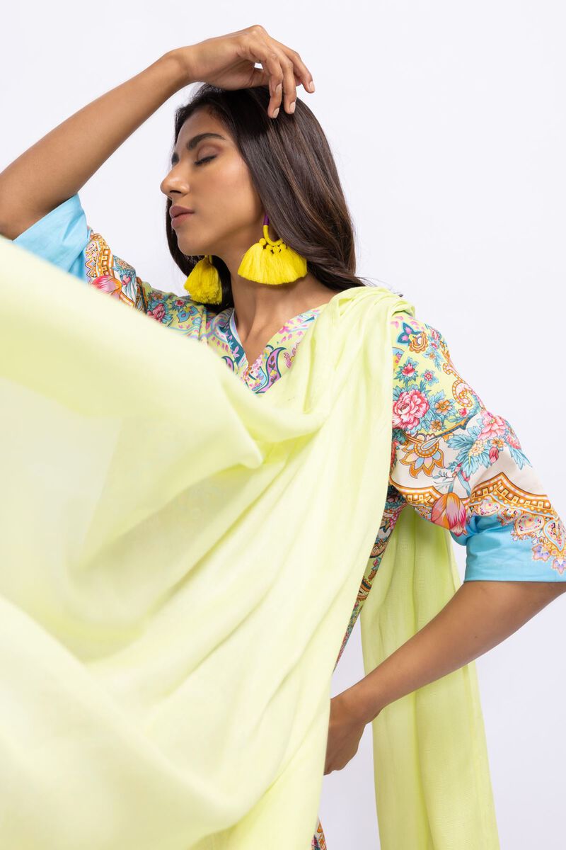  | Dupatta | Embroidered | null