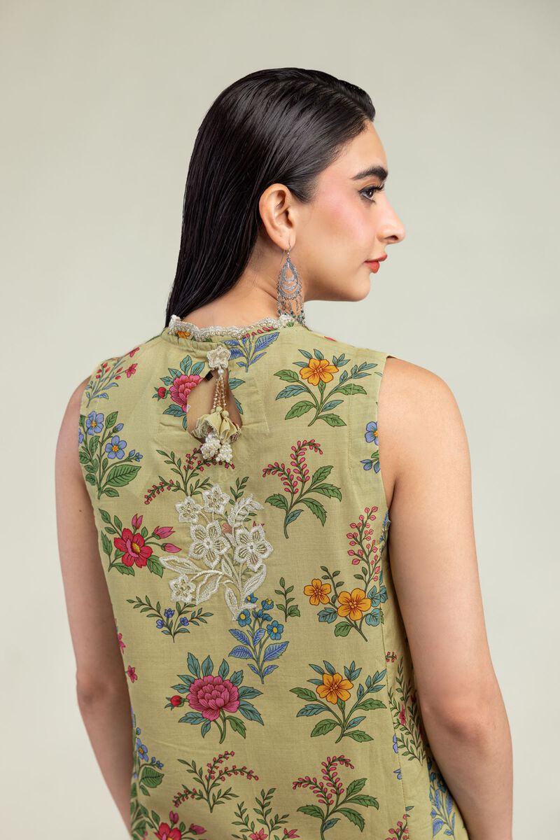 Embroidered | Raw Silk | Silk Sleeveless Kurta | USD 40.00