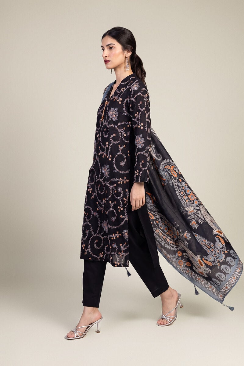 Embroidered | Polyester Silk | Black Silk Dupatta | USD 35.00