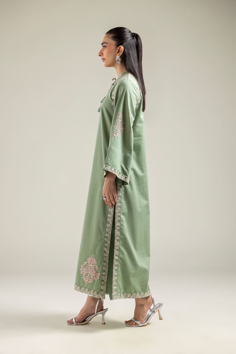 Embroidered | Mesuri | Floral Embroidered Kurta | USD 45.00