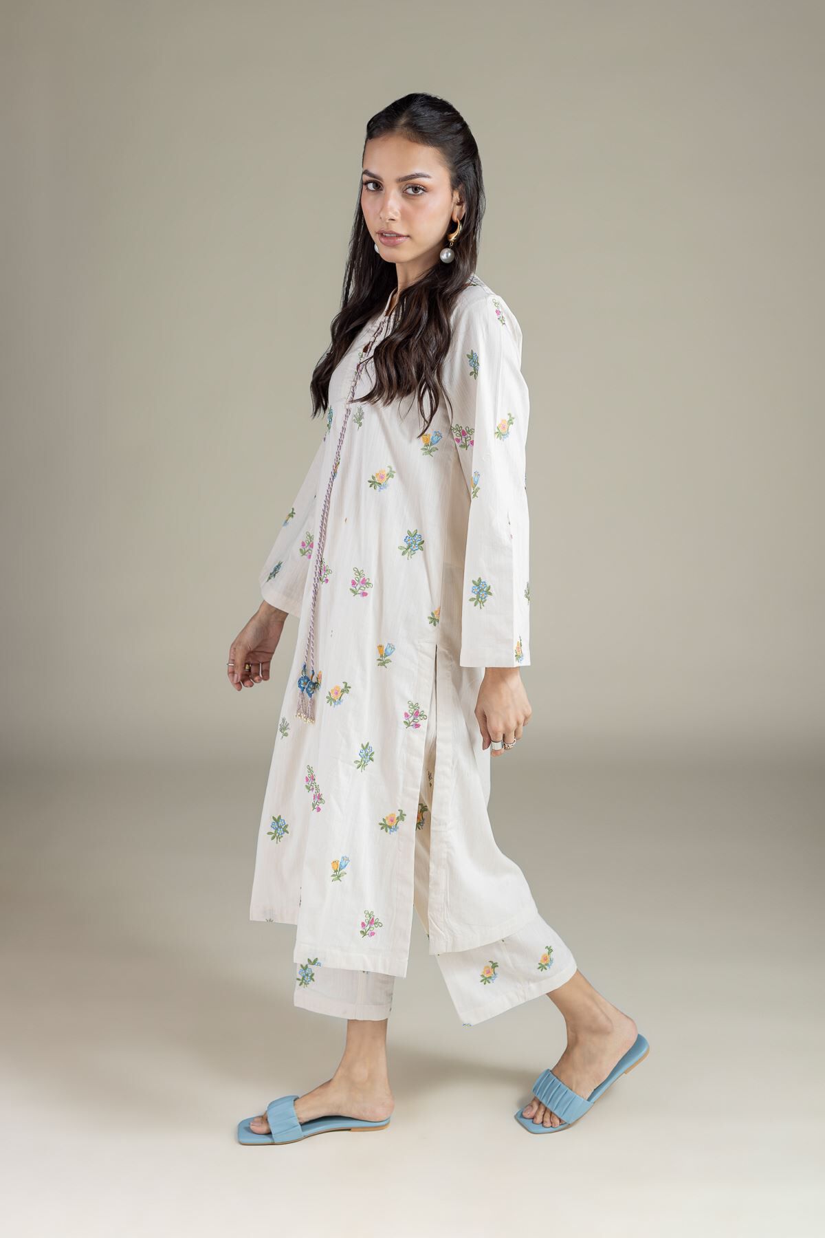 Buy Floral Pants | 9.00 USD | 1-26-103-B-D-VG_MULTI | Khaadi